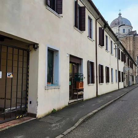 Welc-om Near Sant'antonio *